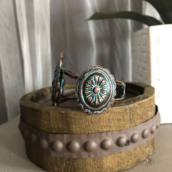 Turquoise & Bronze Cuff - Worn Once! - Picture 4 of 8